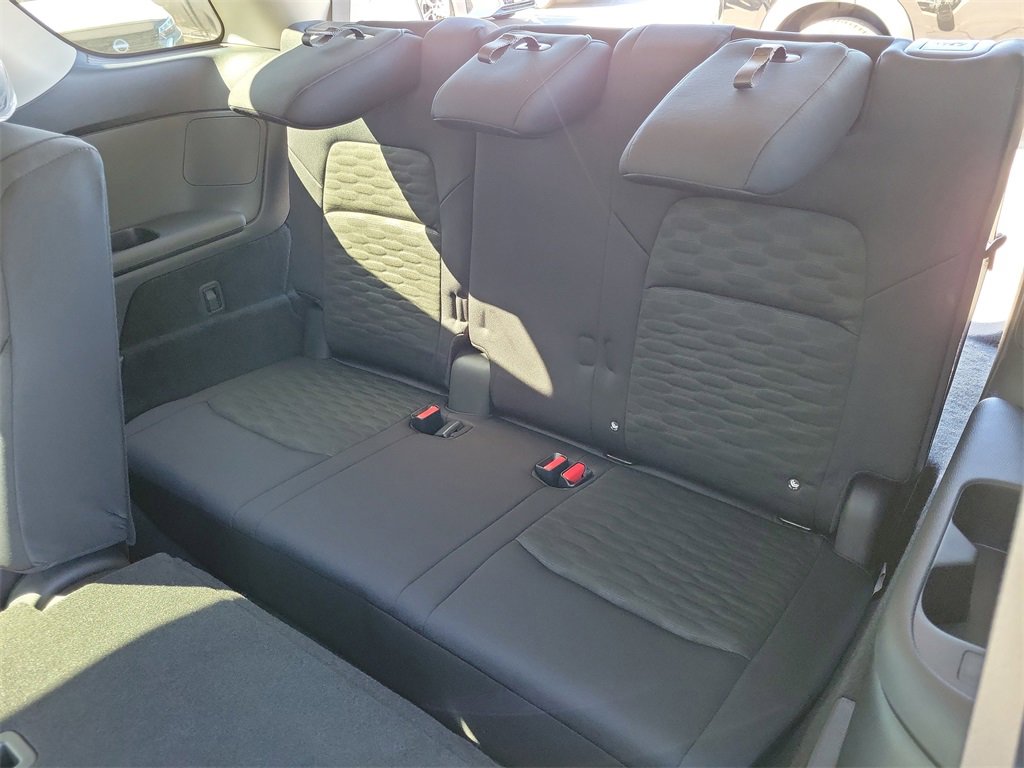 New 2025 Nissan Pathfinder SV image 13