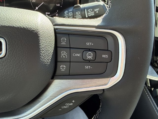 New 2026 Jeep Grand Wagoneer L Limited AWD/4WD image 24