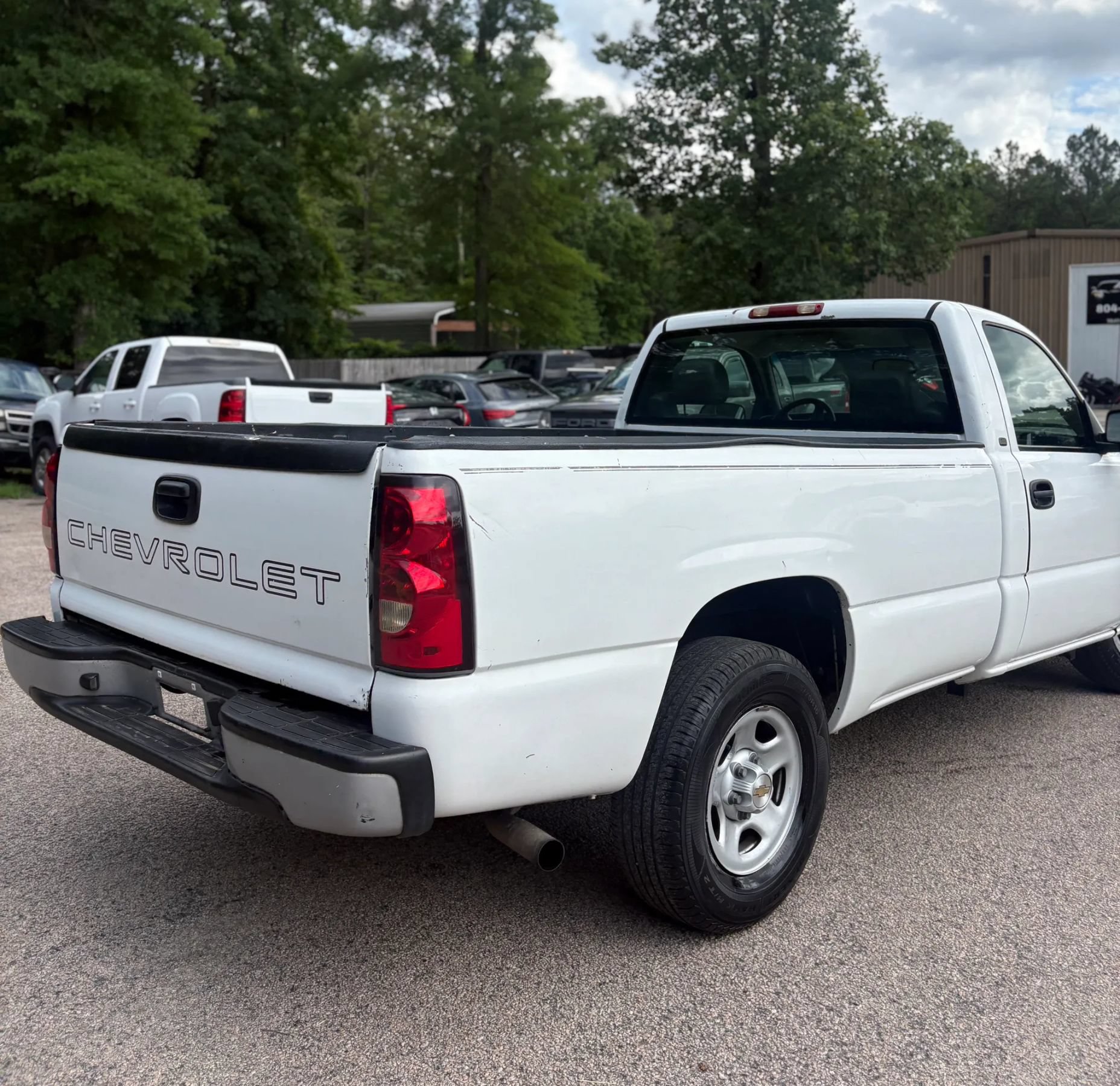 Used 2003 Chevrolet Silverado 1500 W/T RWD image 8