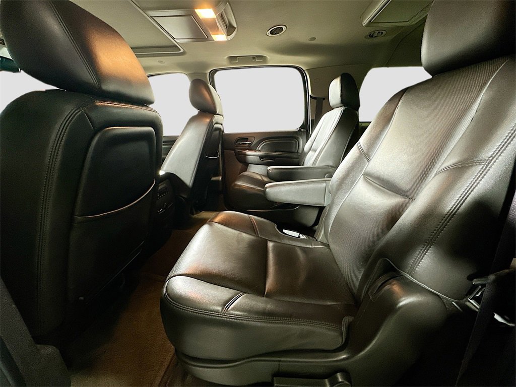 Used 2013 GMC Yukon XL Denali image 25