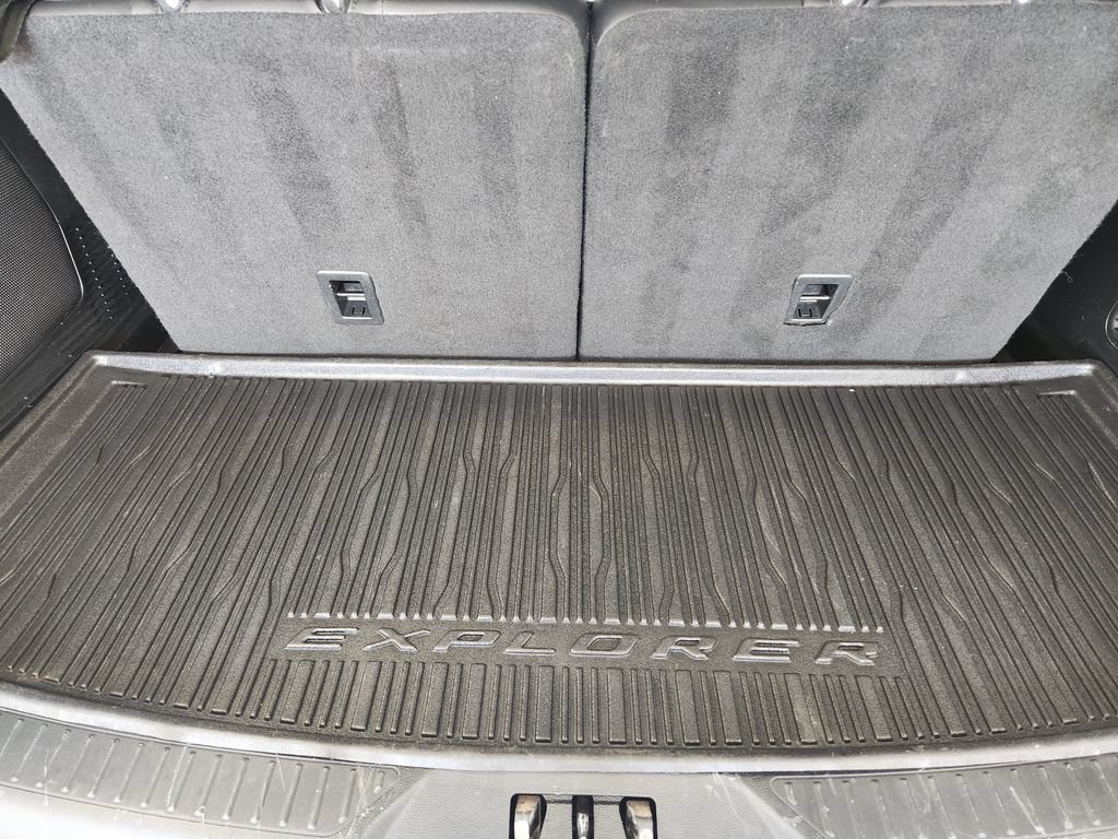 Used 2023 Ford Explorer ST w/ Equipment Group 401A AWD/4WD image 34