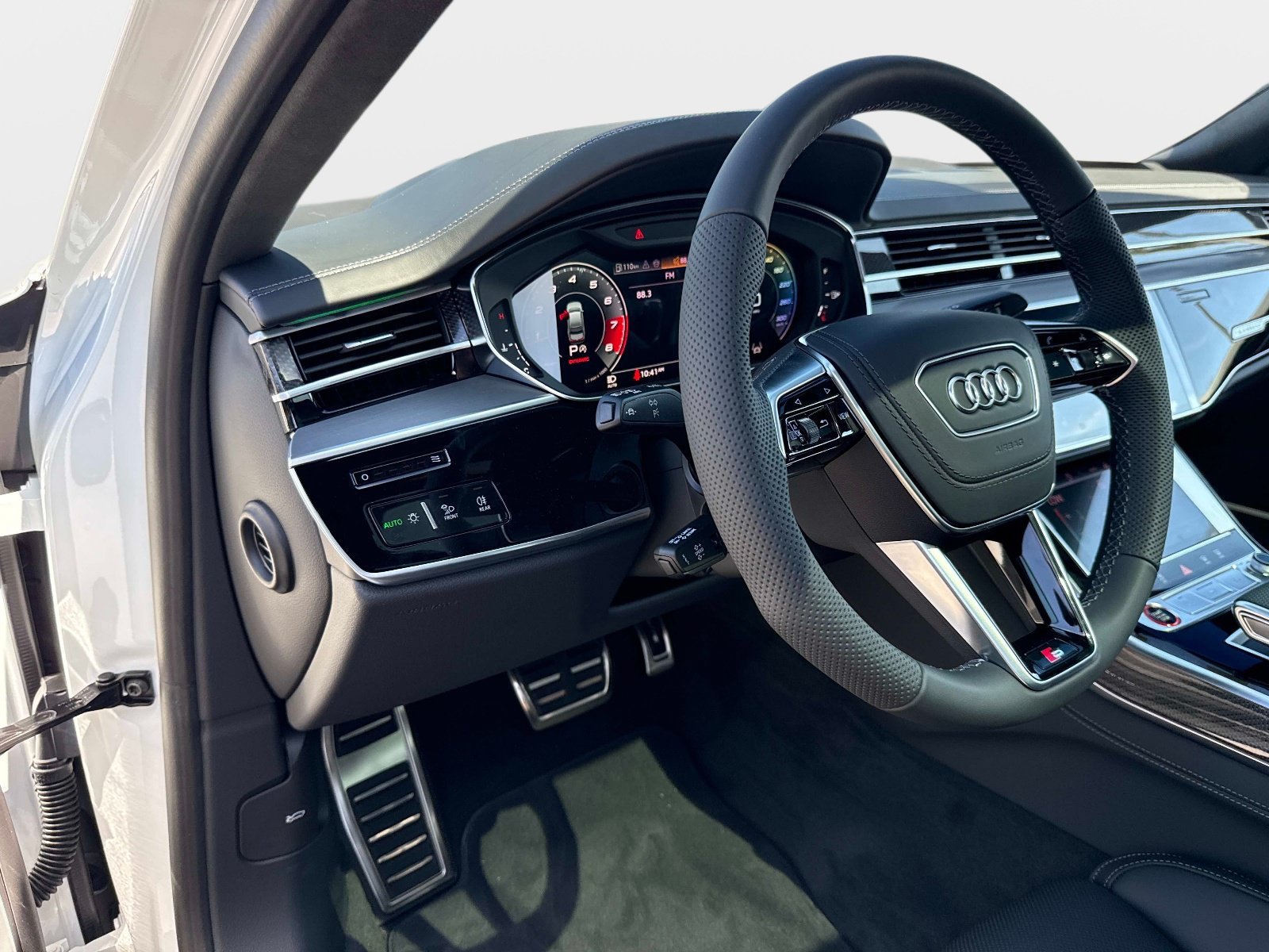 New 2026 Audi S8 AWD/4WD image 19