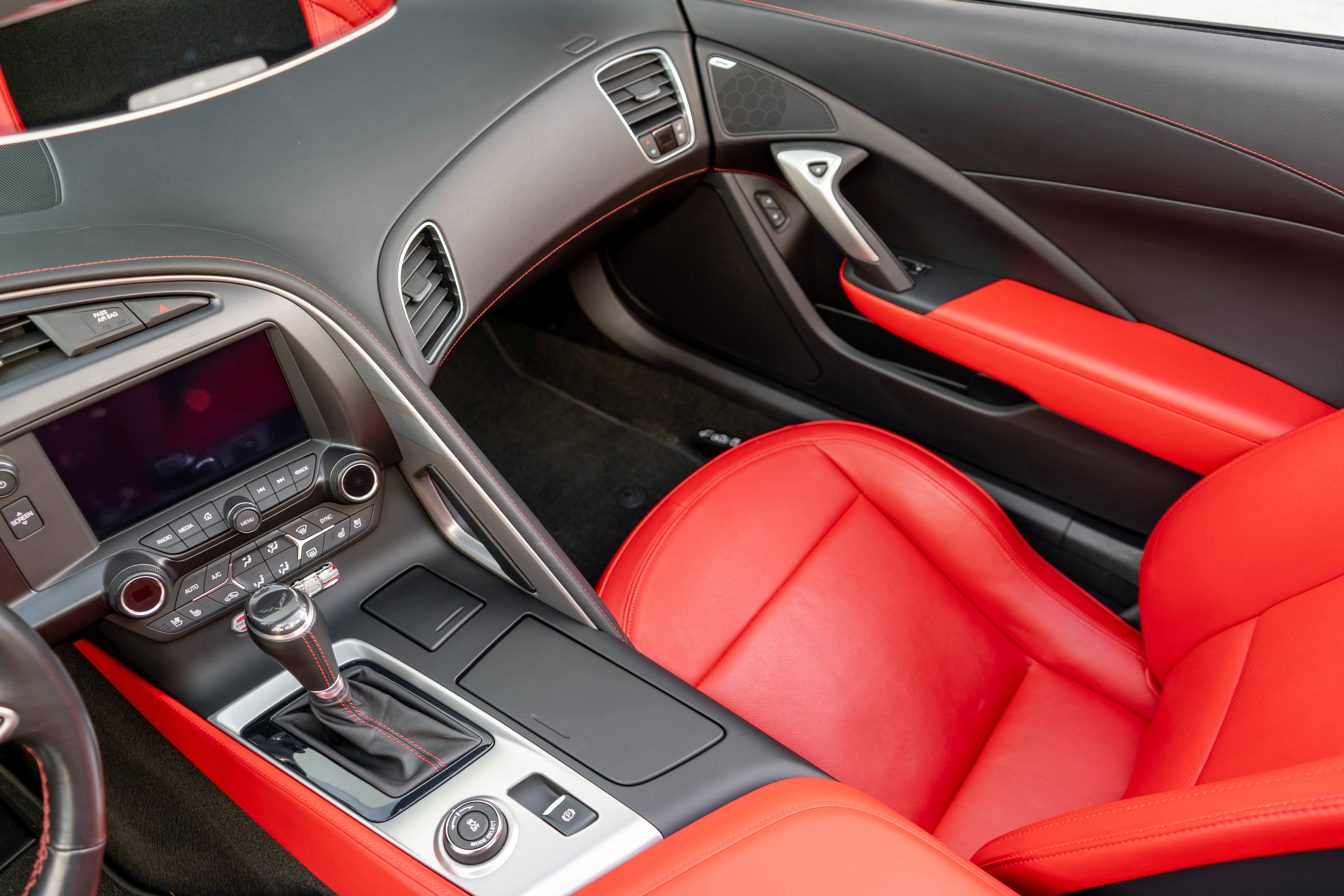 Used 2017 Chevrolet Corvette Grand Sport image 30