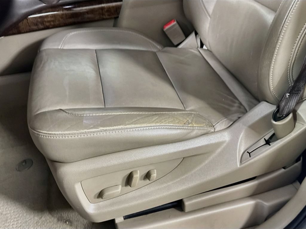 Used 2019 Chevrolet Tahoe LT AWD/4WD image 24