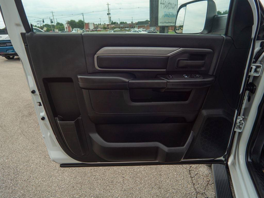 Used 2022 RAM 2500 Tradesman RWD image 14