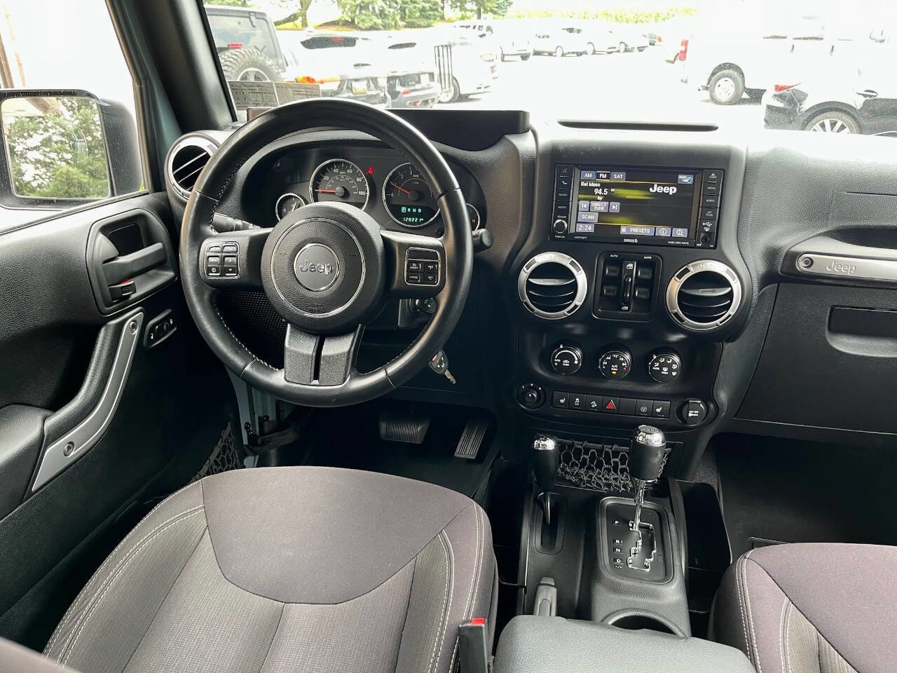 Used 2015 Jeep Wrangler Unlimited Rubicon w/ Dual Top Group image 6