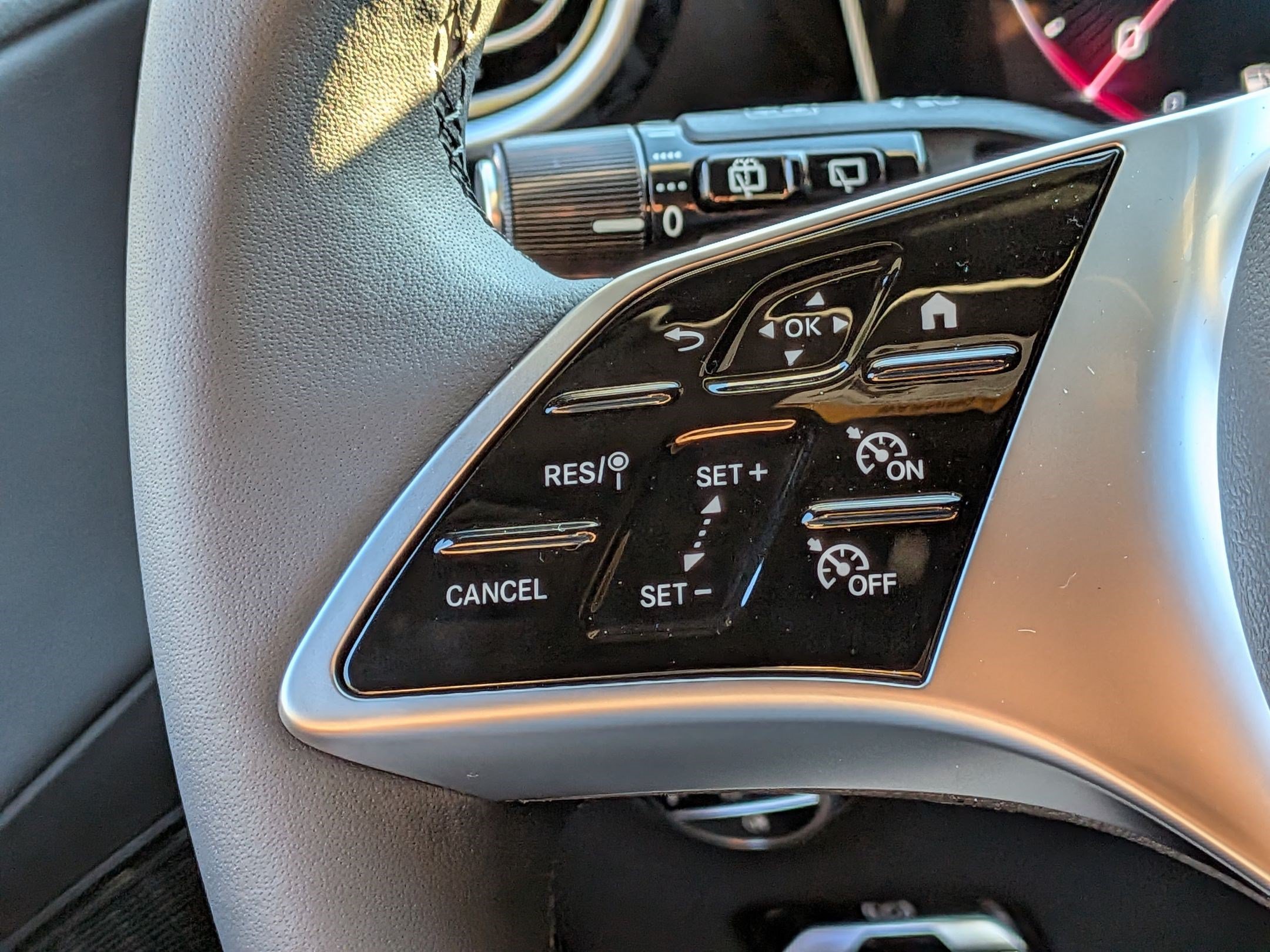 Certified 2026 Mercedes-Benz GLC 300 4MATIC image 19