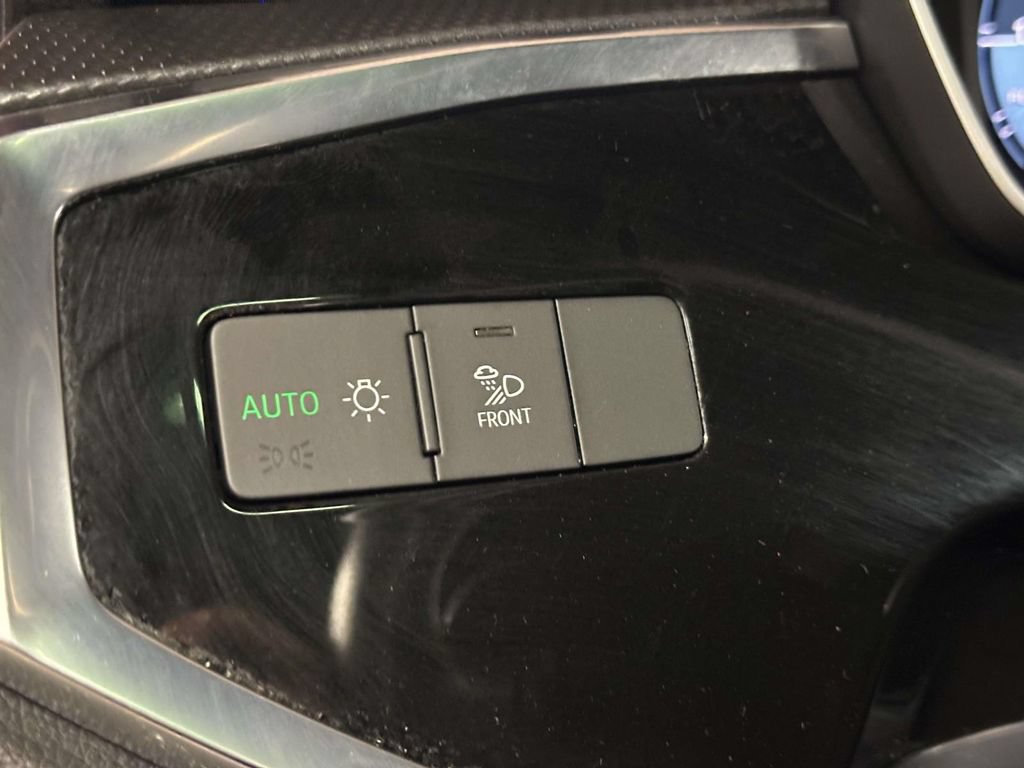 Used 2024 Audi Q3 2.0T Premium Plus w/ Premium Plus Package AWD/4WD image 21
