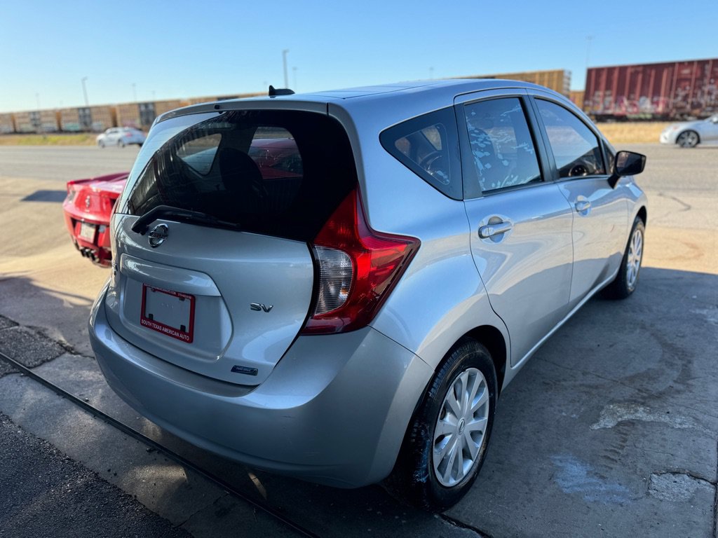 Used 2016 Nissan Versa Note SV FWD image 23