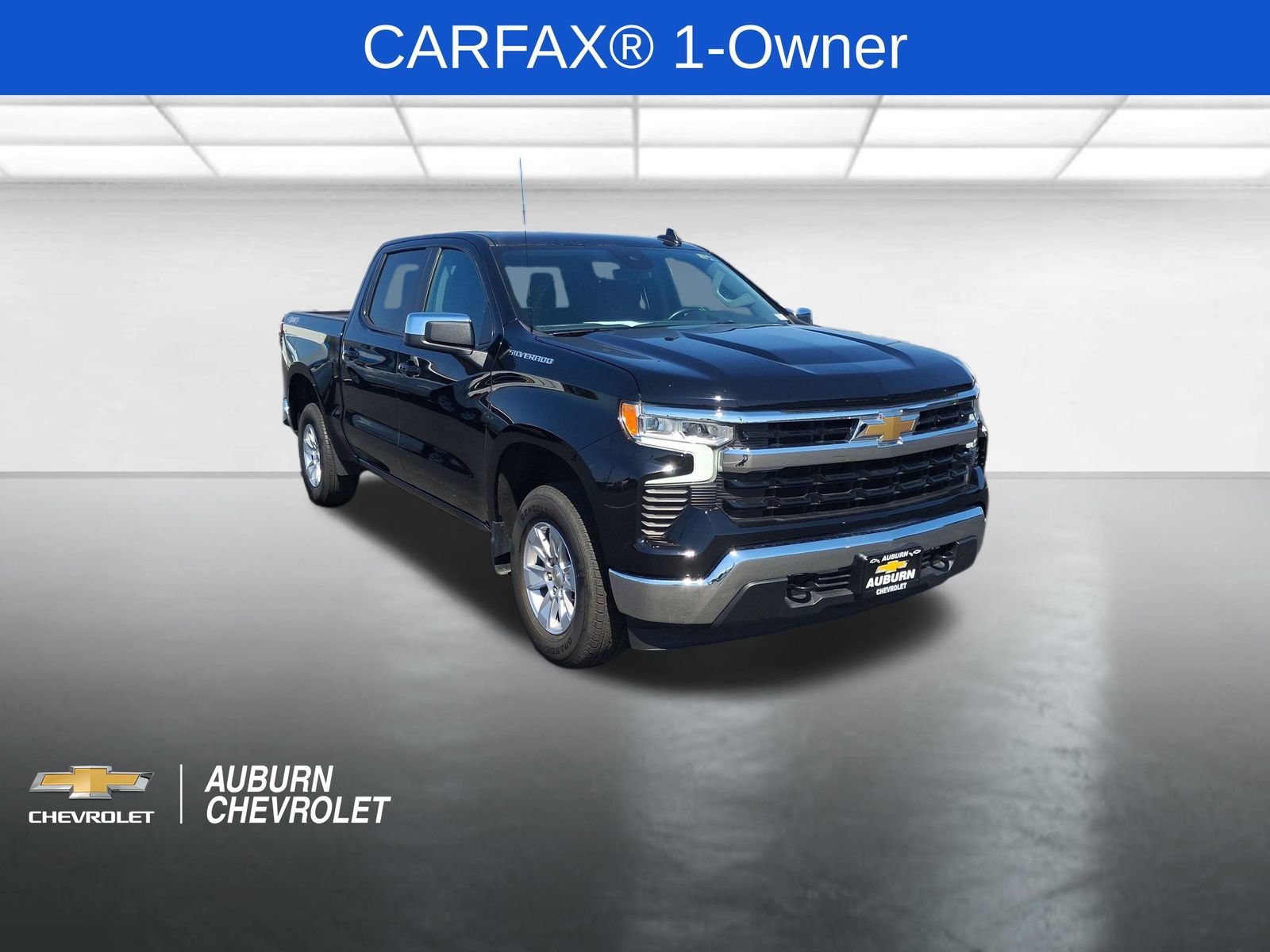 Certified 2025 Chevrolet Silverado 1500 LT AWD/4WD image 1