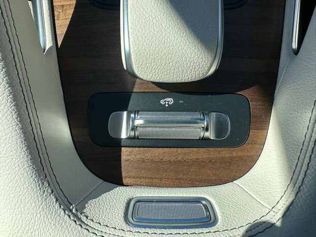 New 2026 Mercedes-Benz GLS 450 4MATIC image 42