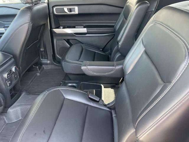 Certified 2021 Ford Explorer XLT w/ Equipment Group 202A AWD/4WD image 28