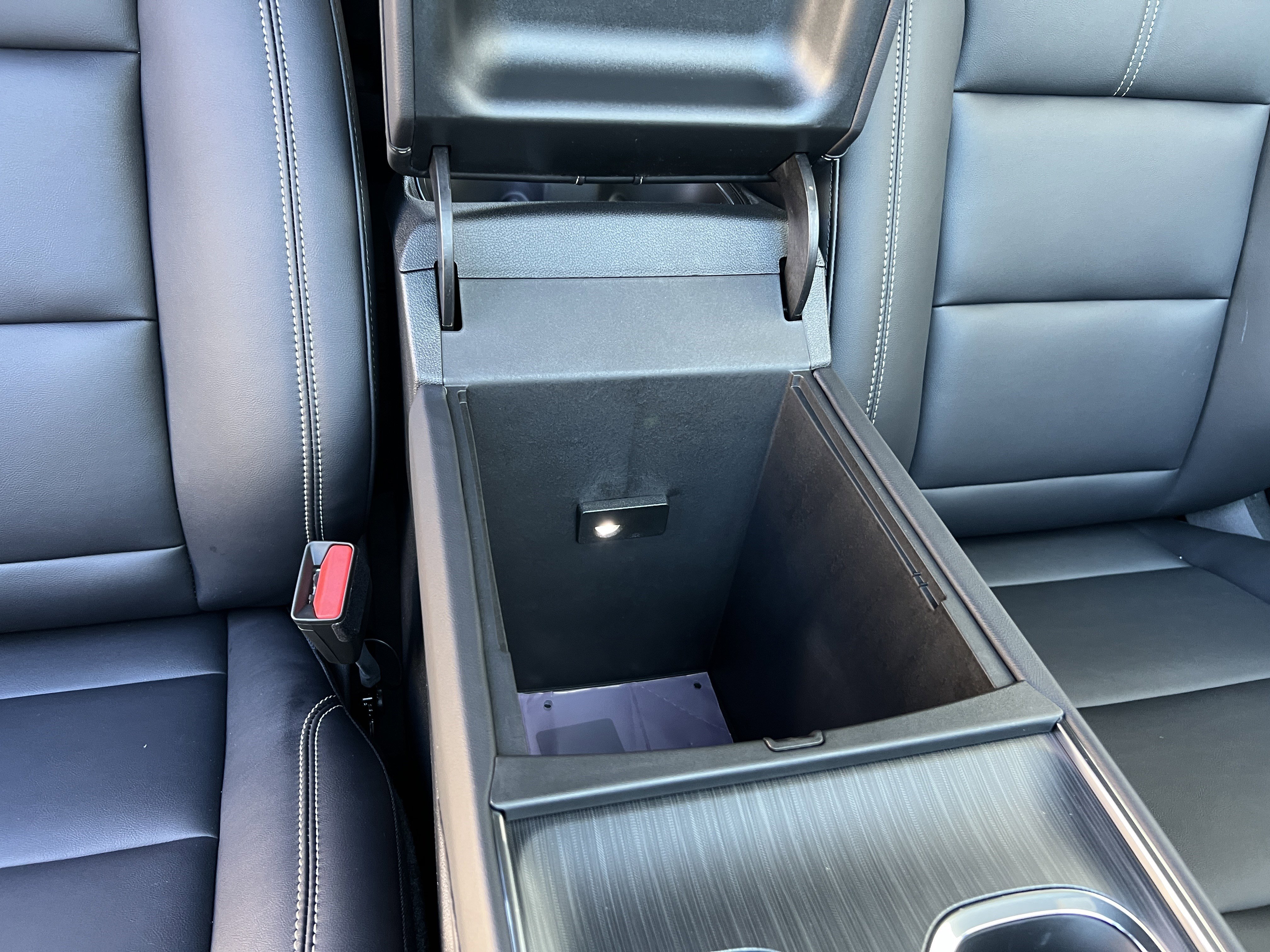 New 2026 GMC Acadia Elevation w/ Super Cruise Package image 30