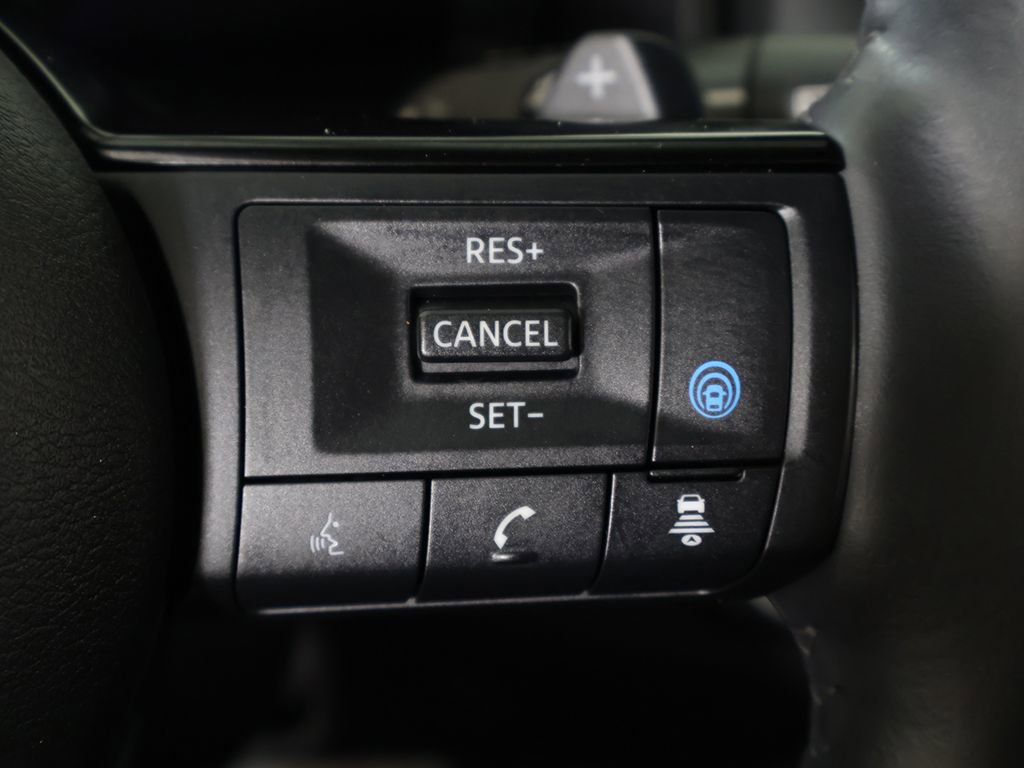 Used 2023 Nissan Rogue Platinum w/ Platinum Premium Package AWD/4WD image 46