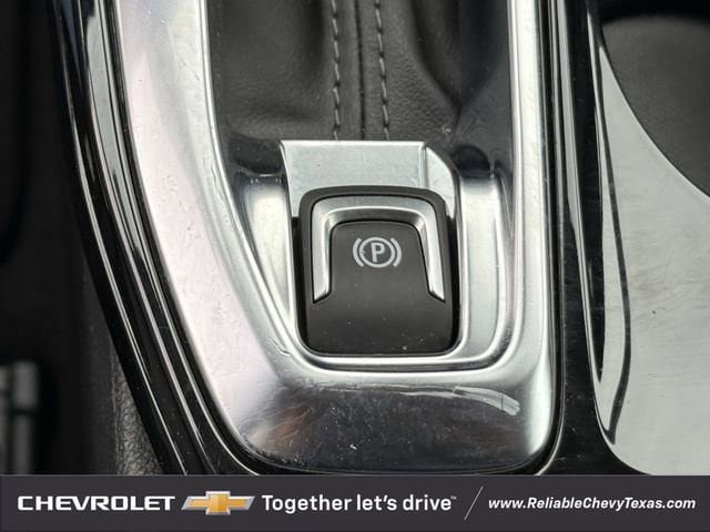 Used 2024 Chevrolet Trax LT w/ Driver Confidence Package image 19