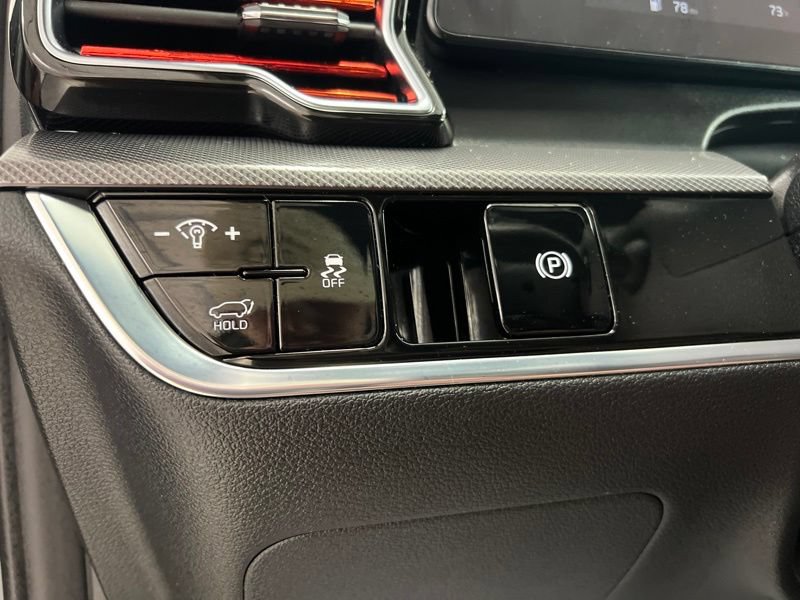 Certified 2023 Kia Sportage SX FWD image 23