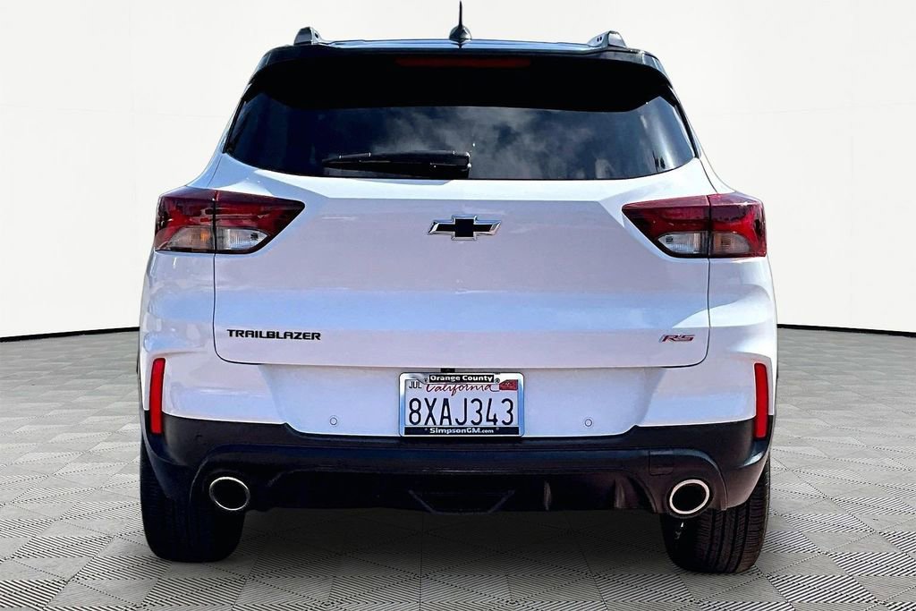 Used 2022 Chevrolet TrailBlazer RS w/ Sun and Liftgate Package image 4