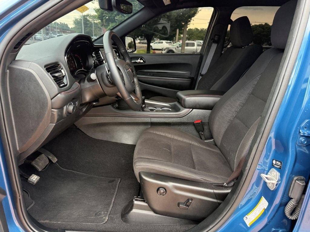 Used 2024 Dodge Durango R/T w/ Blacktop Package AWD/4WD image 12