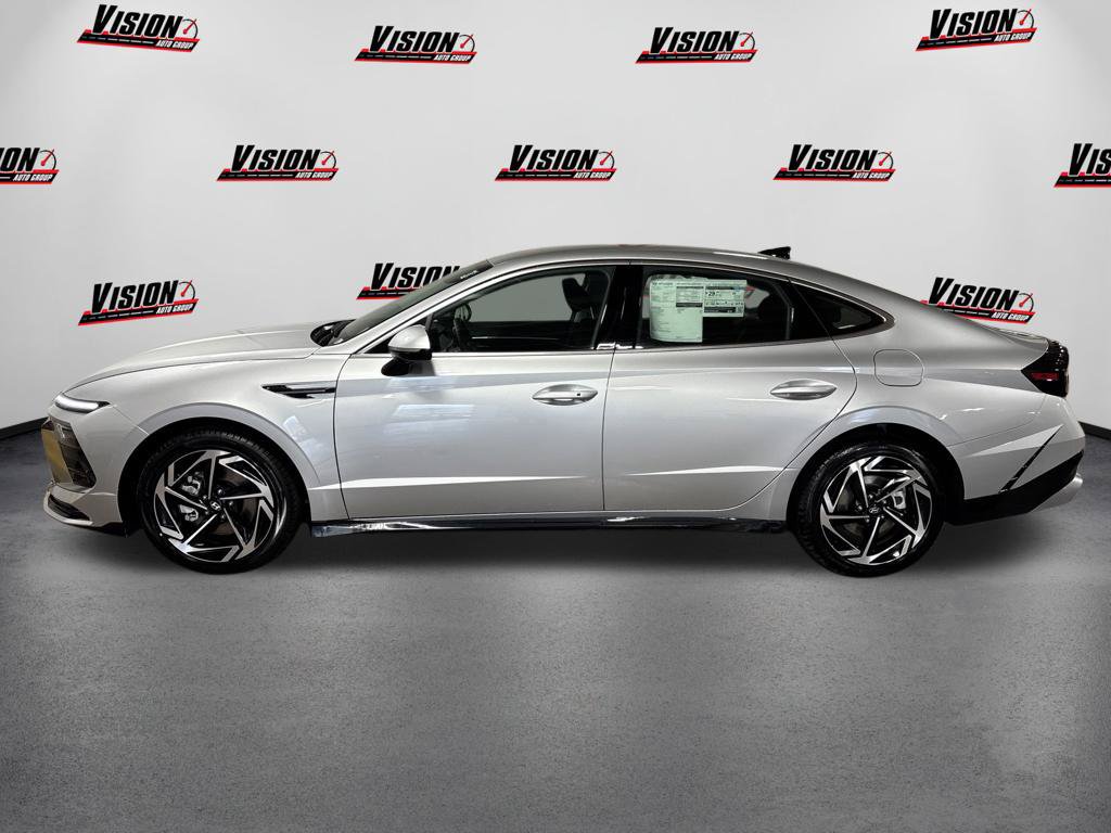 New 2026 Hyundai Sonata SEL FWD image 8