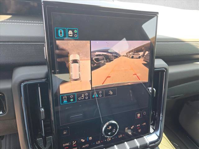 Used 2026 GMC Yukon AT4 Ultimate AWD/4WD image 14