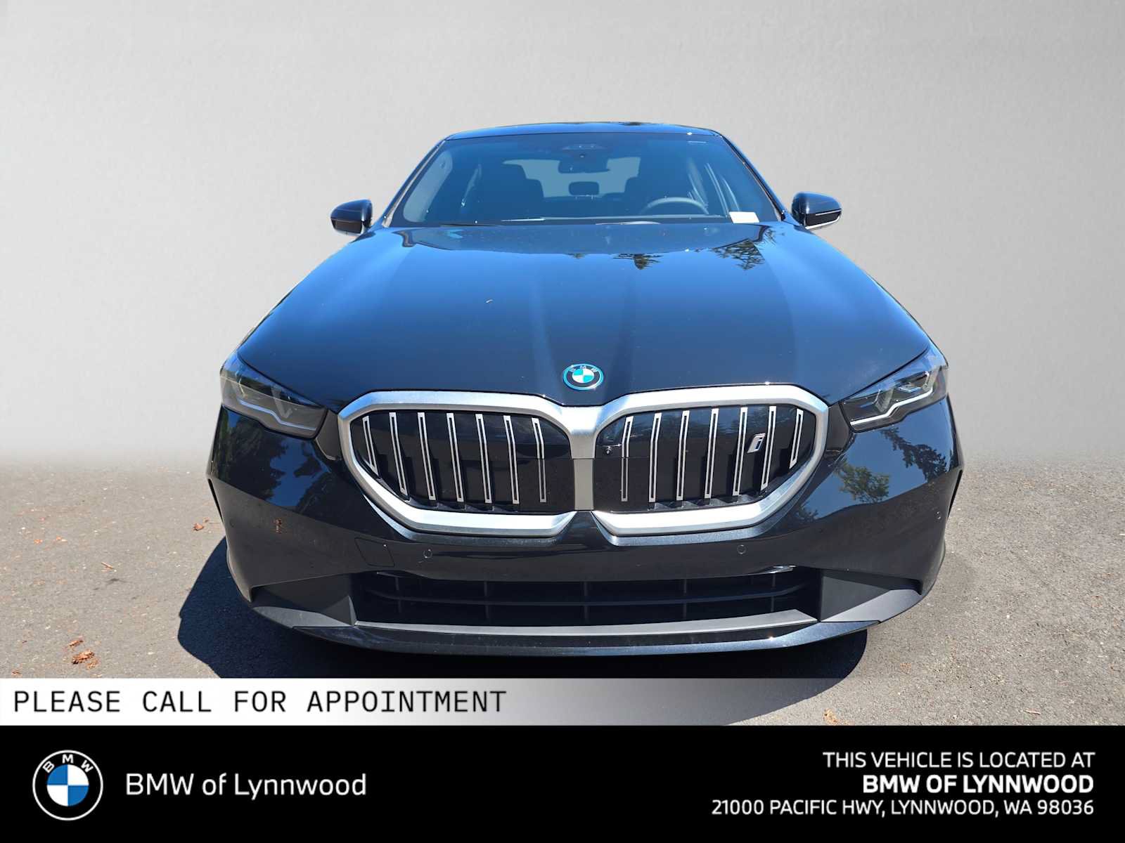 New 2027 BMW i5 xDrive40 AWD/4WD image 8