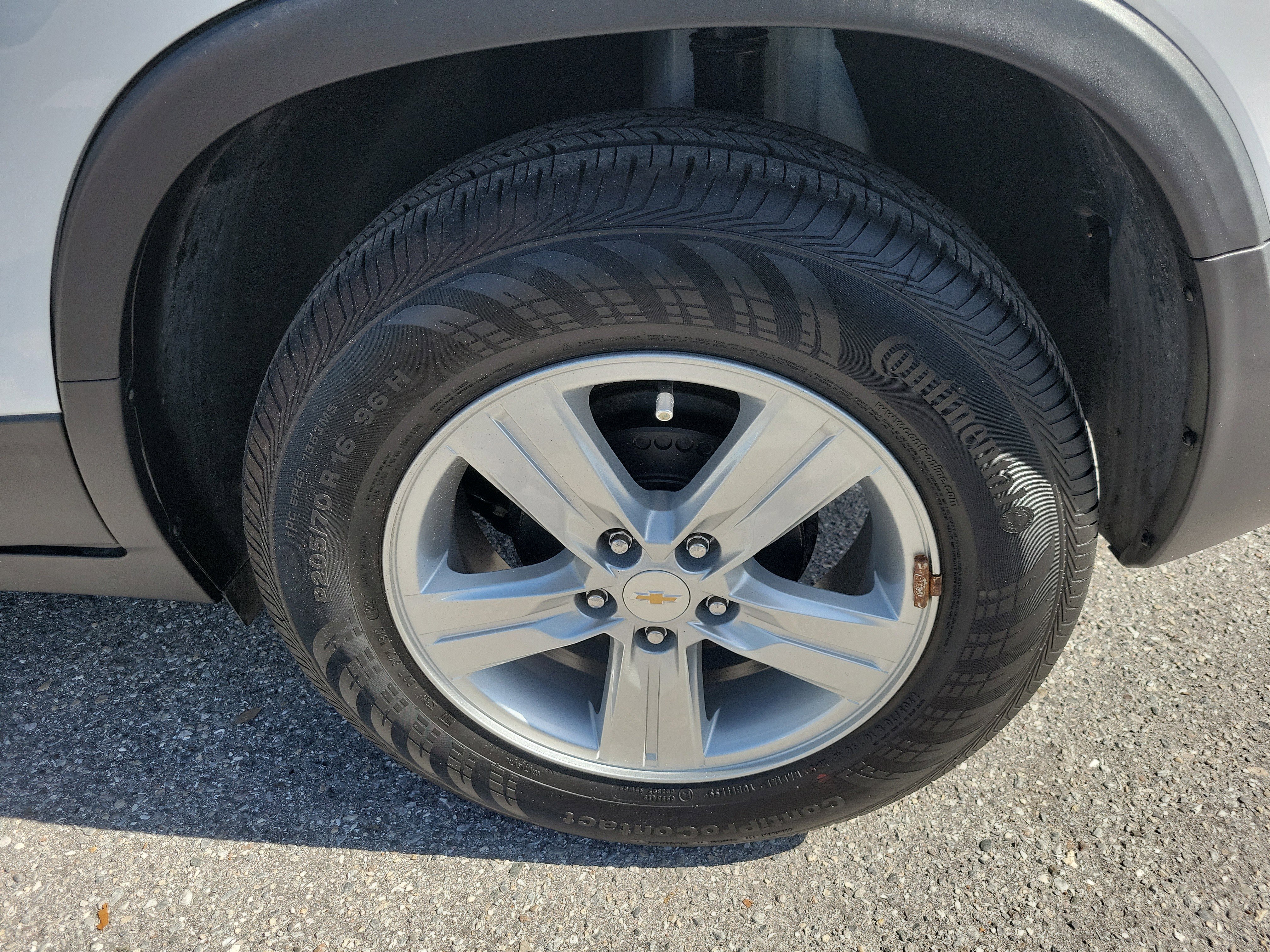 Certified 2022 Chevrolet Trax LT w/ LT Convenience Package image 35