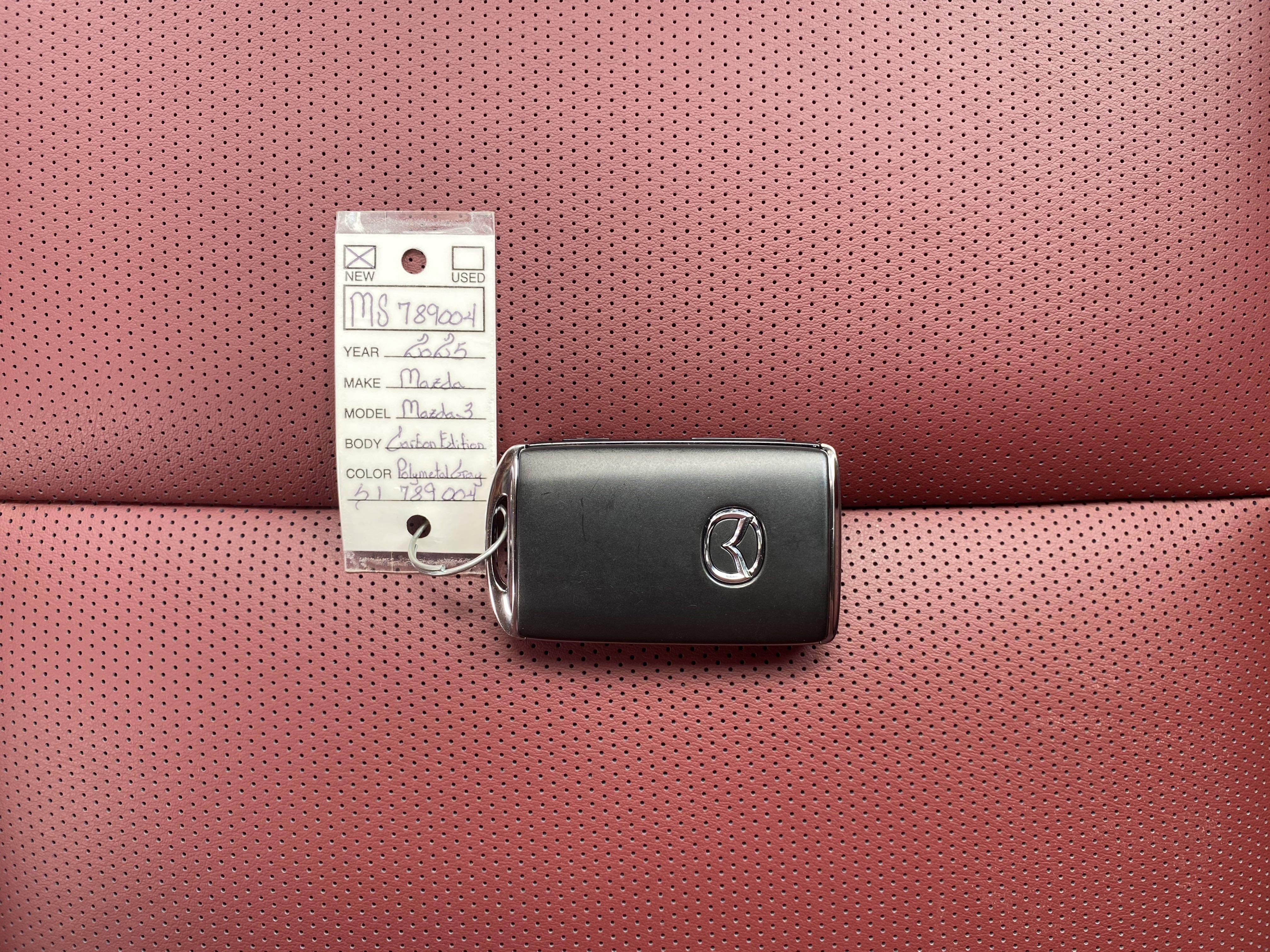 New 2025 MAZDA MAZDA3 Carbon image 40