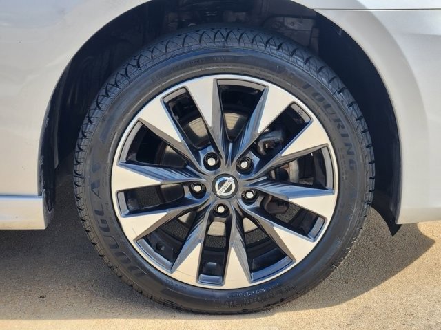 Used 2019 Nissan Sentra SR image 10