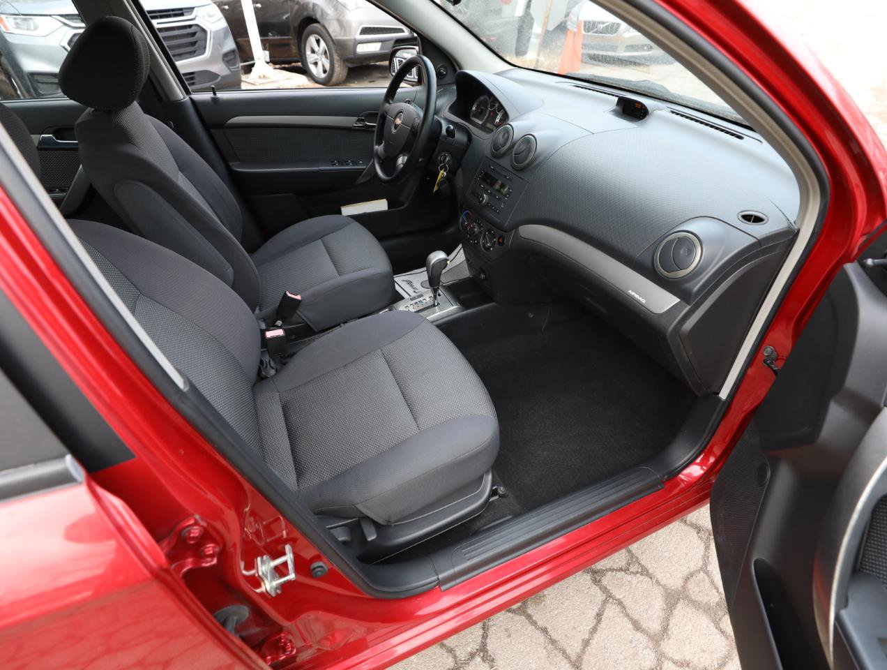 Used 2008 Chevrolet Aveo LS w/ Power Package image 12