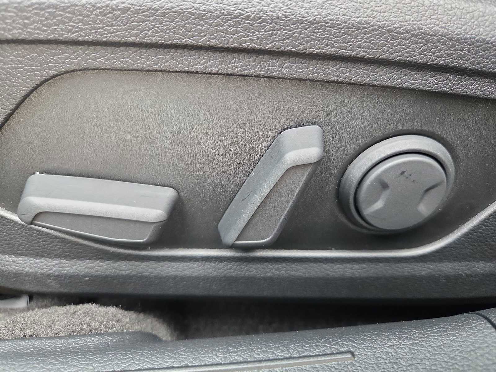 New 2026 Hyundai Sonata SEL FWD image 18