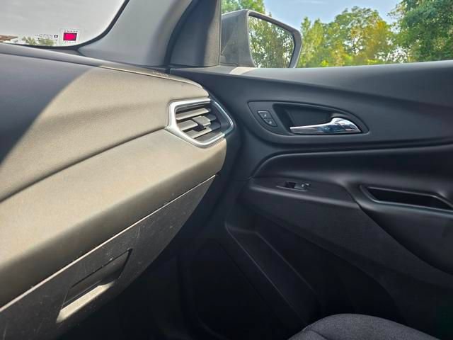 Used 2019 Chevrolet Equinox LT AWD/4WD image 28