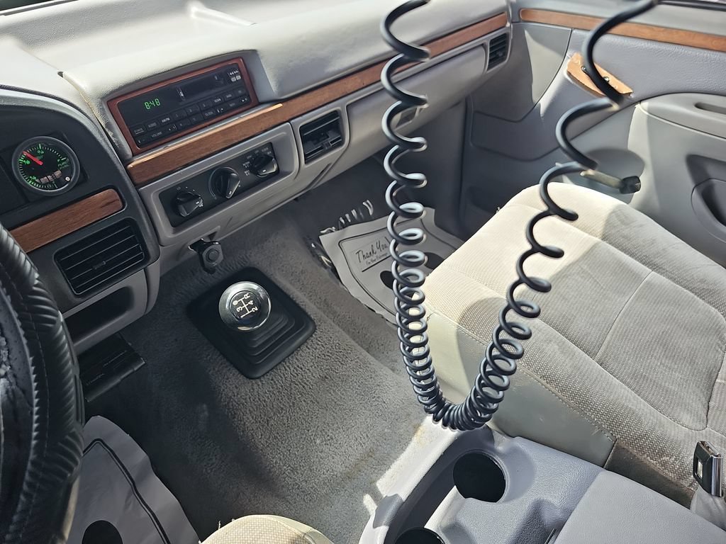 Used 1997 Ford F350 2WD Crew Cab image 23