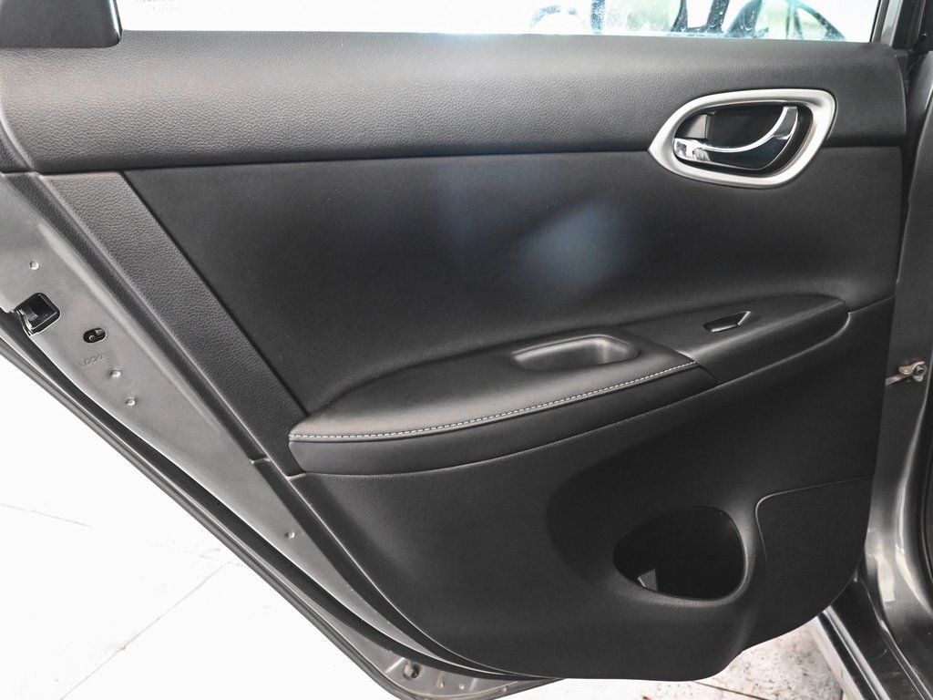 Used 2019 Nissan Sentra SV image 10