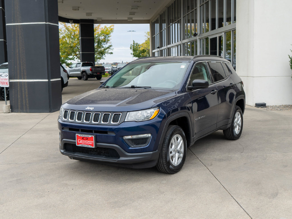 Used 2021 Jeep Compass Sport w/ Cold Weather Group AWD/4WD image 3