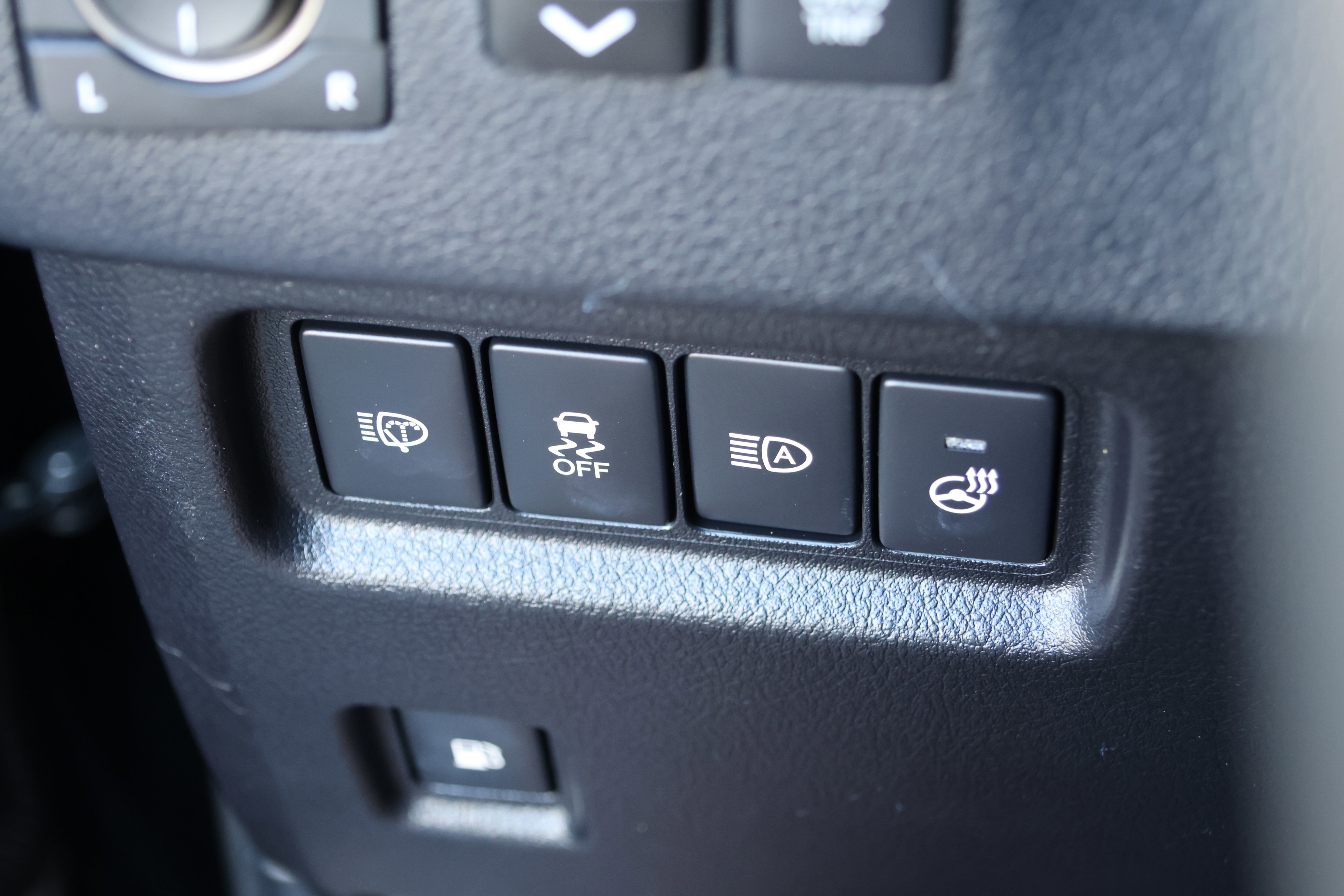 Used 2023 Lexus GX 460 w/ Black Line Special Edition image 16