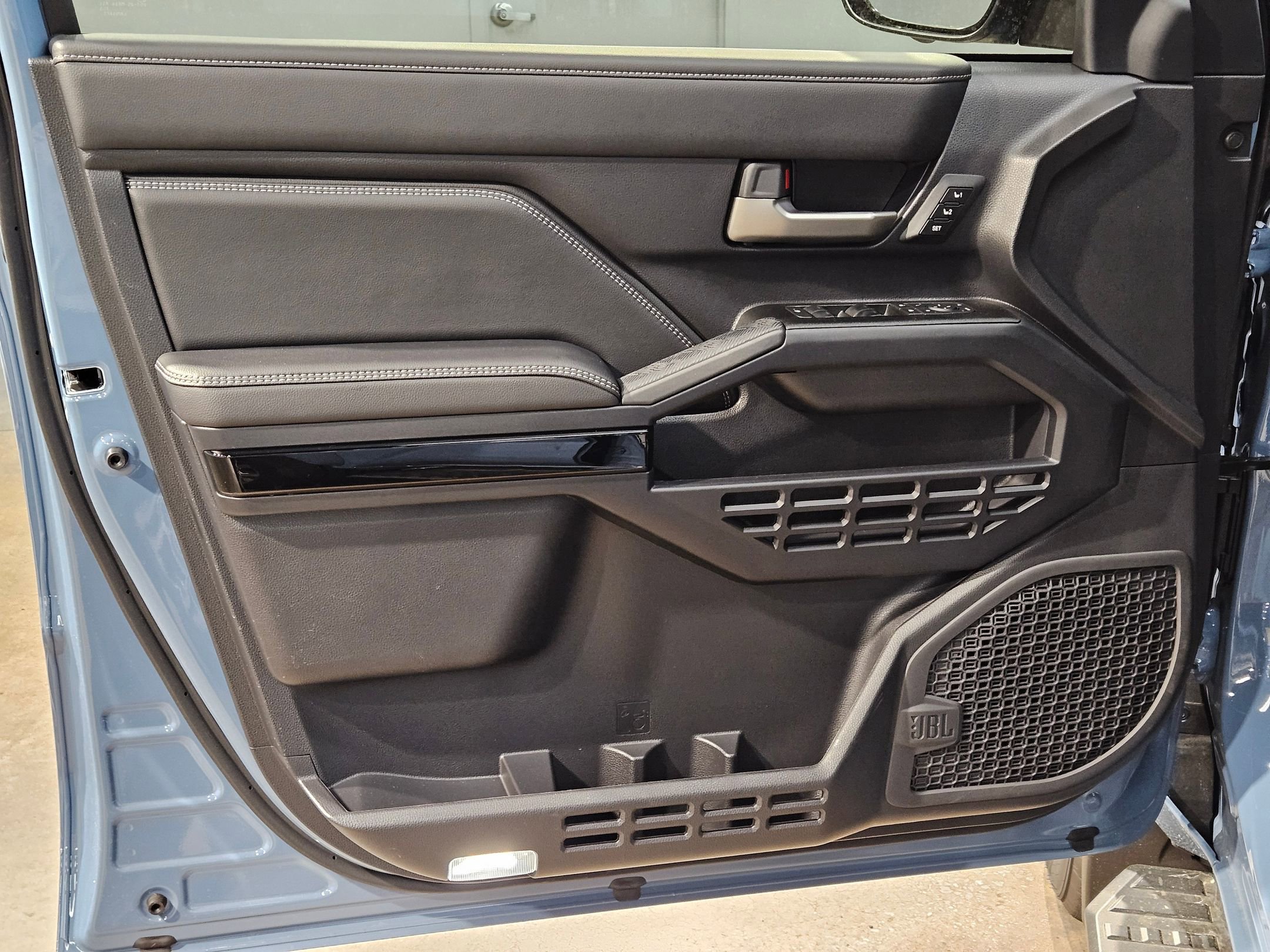 New 2026 Toyota 4Runner Limited image 11