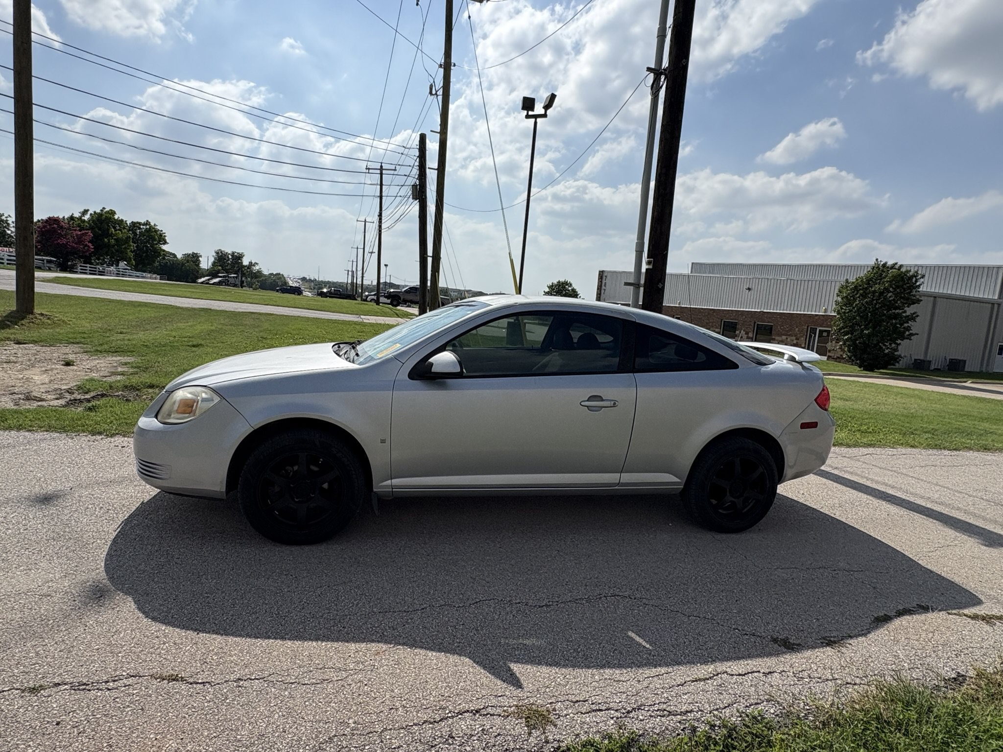 Used 2008 Pontiac G5 FWD image 4
