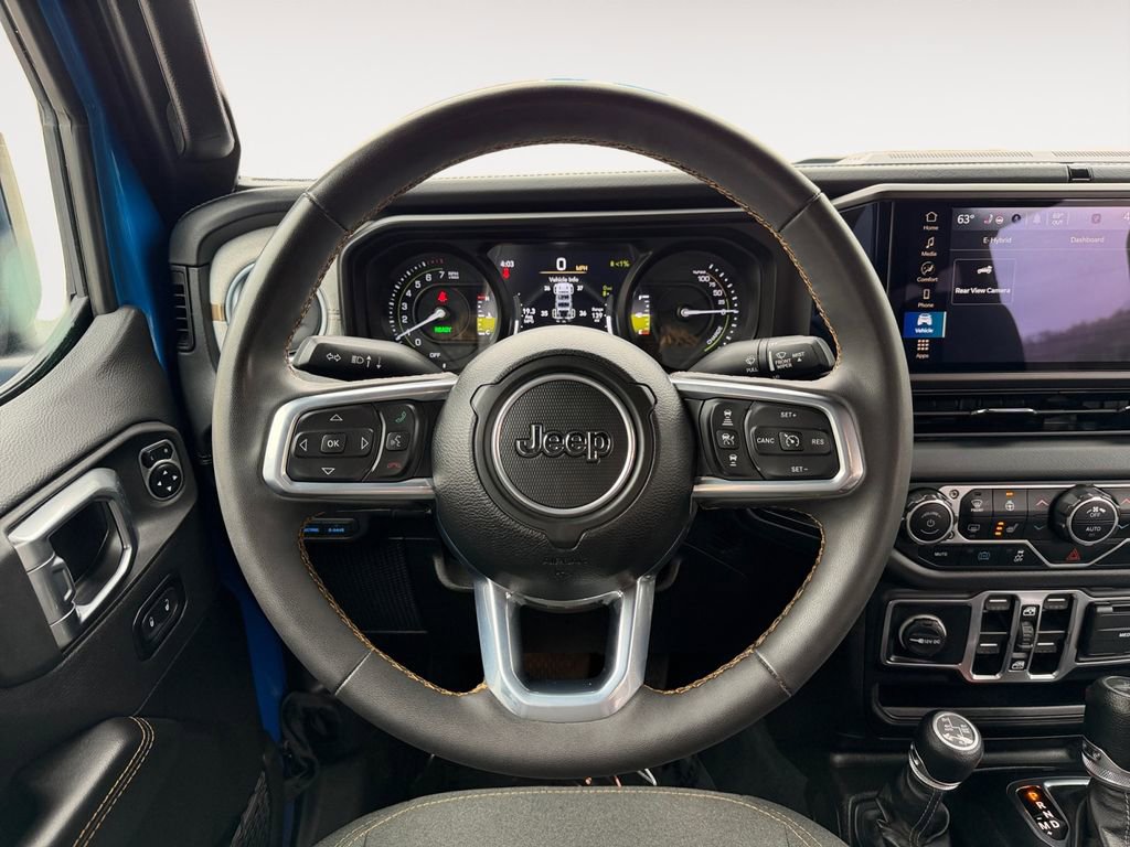 Used 2024 Jeep Wrangler Unlimited Sahara image 23