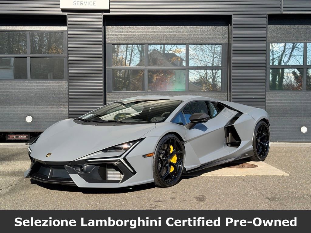 Used 2025 Lamborghini Revuelto image 1