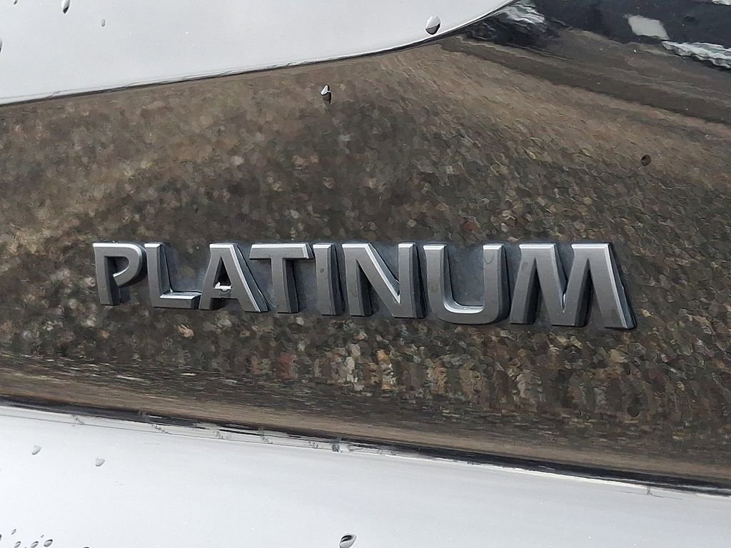 Used 2023 Nissan Pathfinder Platinum w/ Lighting Package (N93) image 33