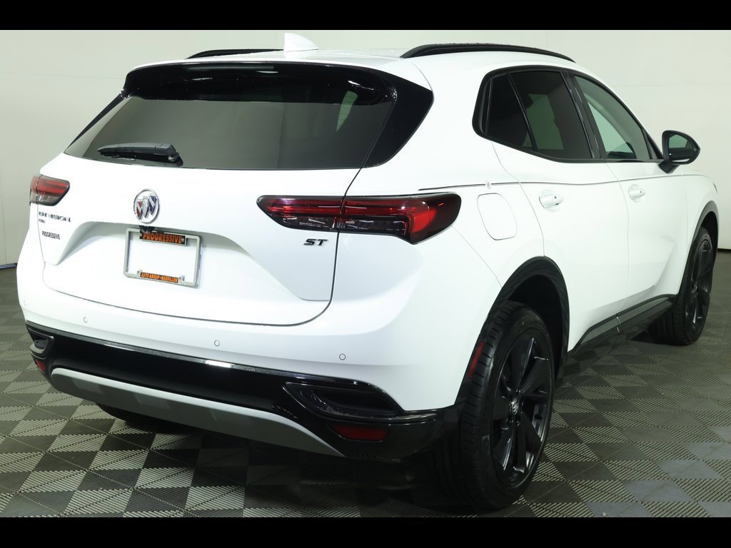 Used 2023 Buick Envision Preferred w/ Sport Touring Package image 2