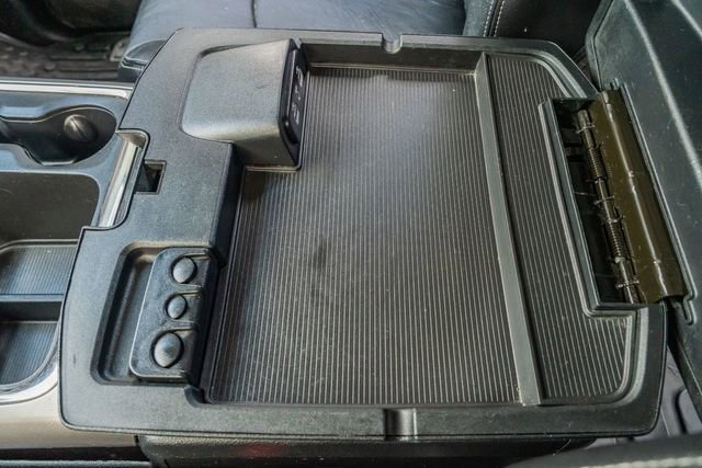 Used 2018 RAM 2500 Laramie w/ Sport Appearance Group AWD/4WD image 32