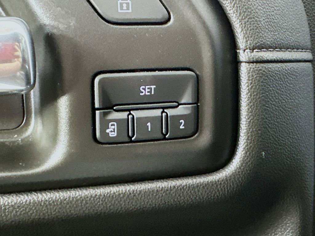 Used 2021 GMC Sierra 1500 Denali w/ Denali Ultimate Package image 21