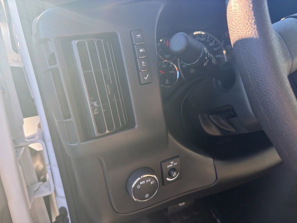 New 2025 Chevrolet Express 2500 Work Van w/ Driver Convenience Package image 17