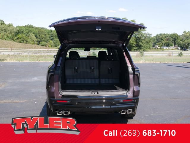 New 2026 Chevrolet Traverse RS w/ LPO, Floor Liner Package image 17