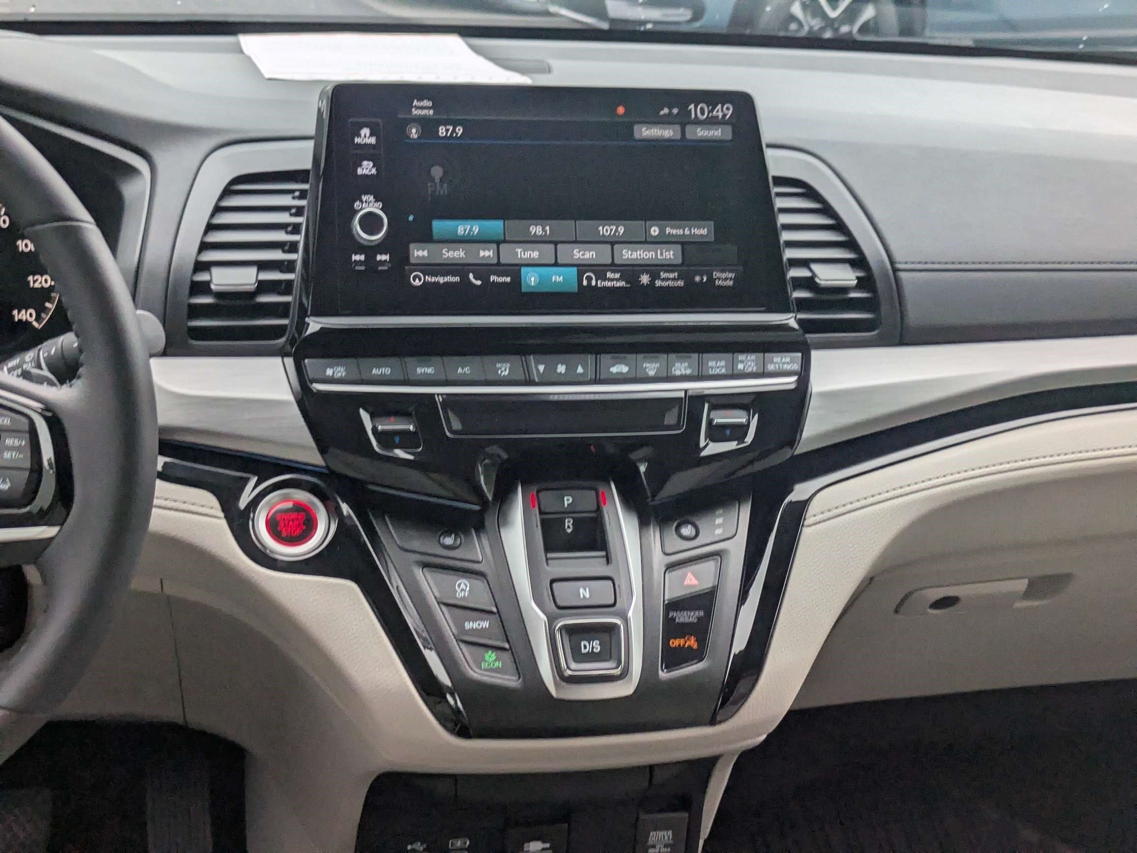 Certified 2026 Honda Odyssey Touring image 25