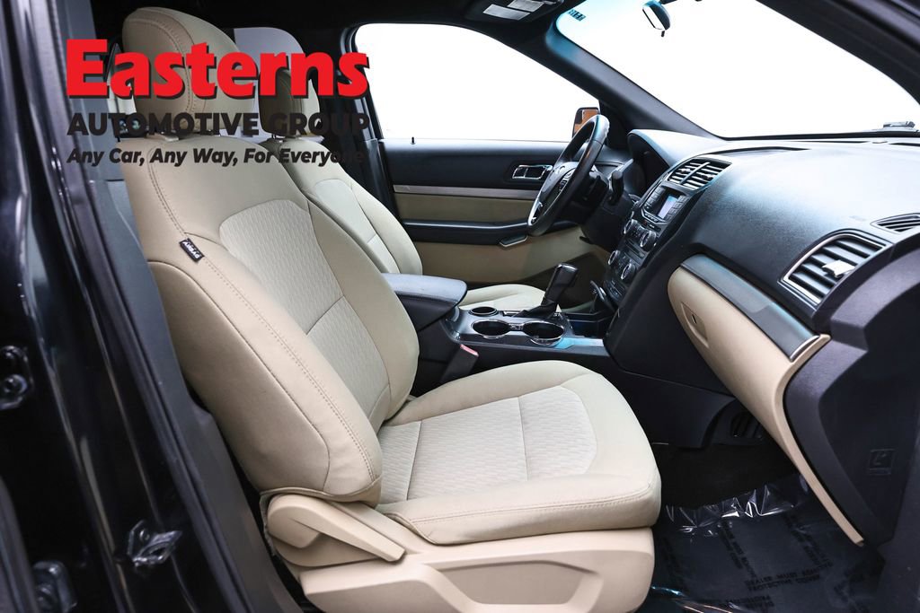 Used 2016 Ford Explorer FWD image 23