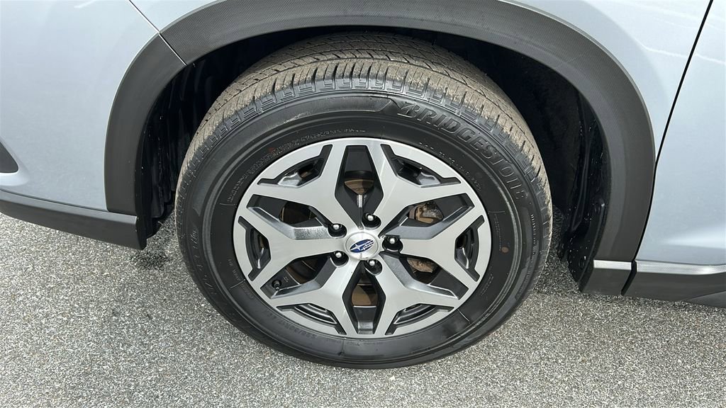 Certified 2023 Subaru Forester Premium image 8