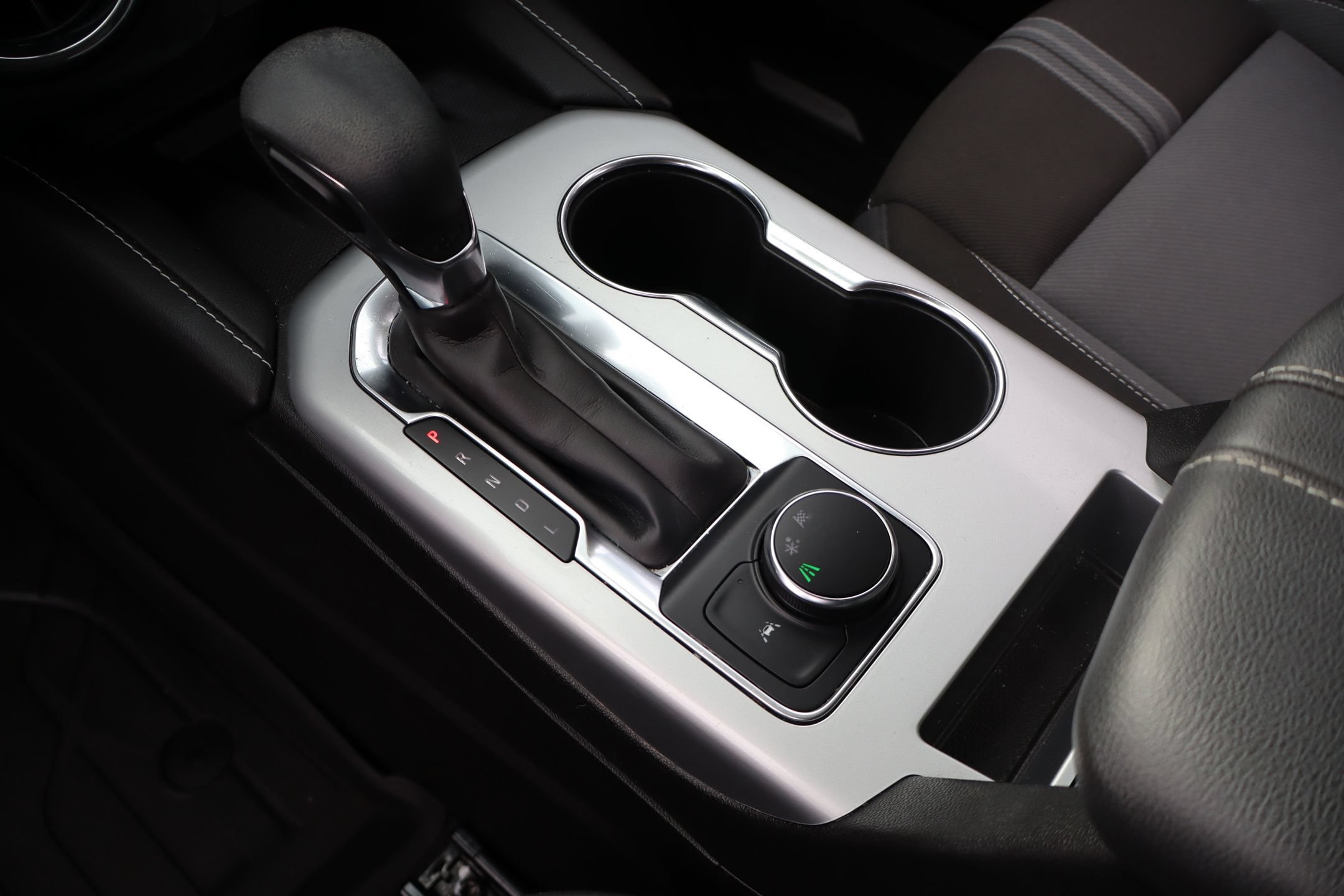 Used 2024 Chevrolet Blazer LT w/ Convenience Package FWD image 19
