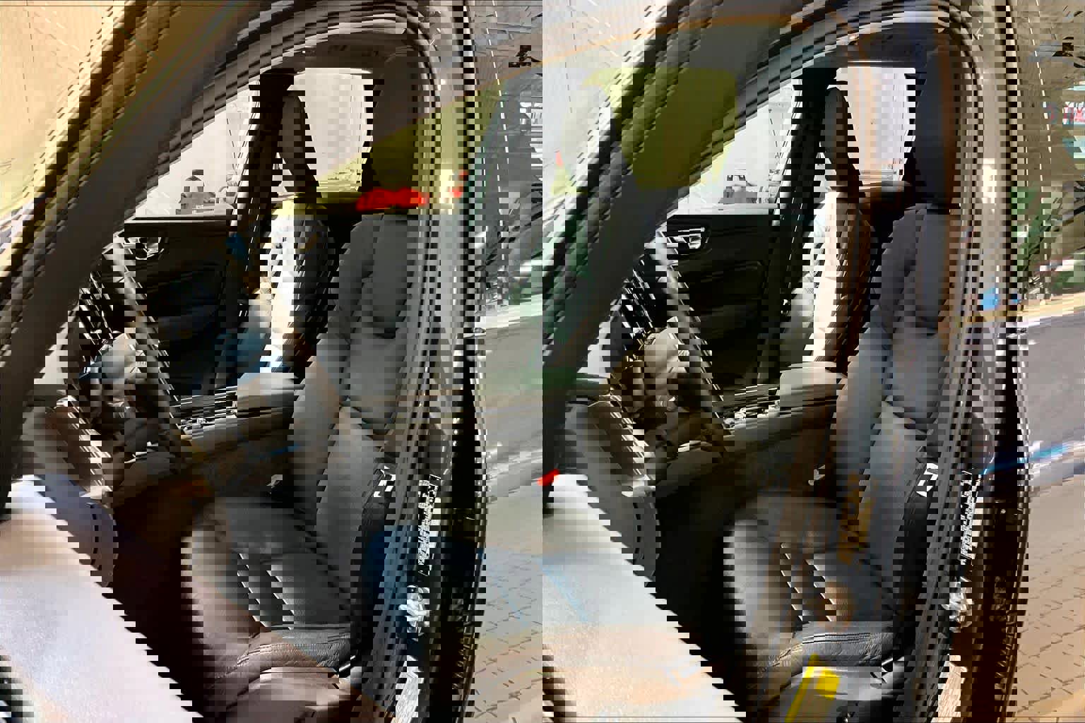 Used 2019 Volvo XC60 T6 Momentum w/ Premium Package image 8